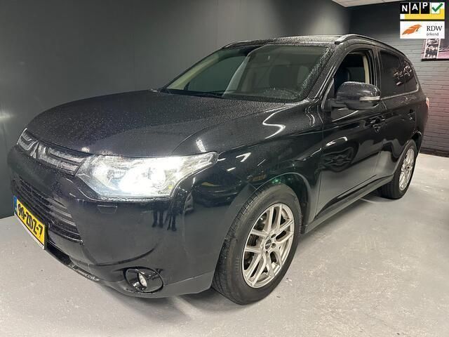 Zwart Gebruikt 2012 Mitsubishi Outlander Instyle SUV | € 8.999 (Iets duurder) - Afbeelding 1/4