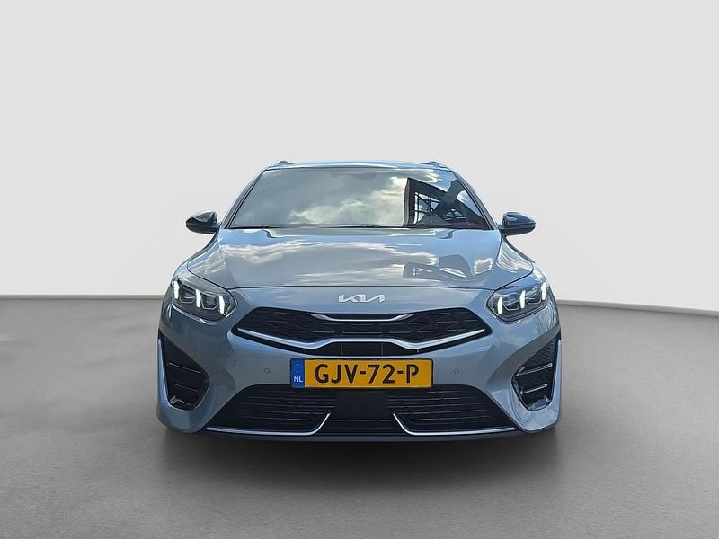 Occasion Kia Ceed GT-Line 2024 Grijs Hatchback