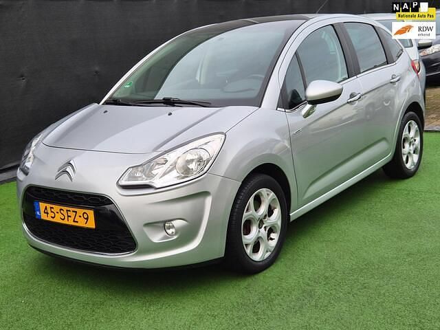 Grijs Occasion 2011 Citroën C3 Exclusive Hatchback | € 5.990 (Eerlijke prijs) - Afbeelding 1/4