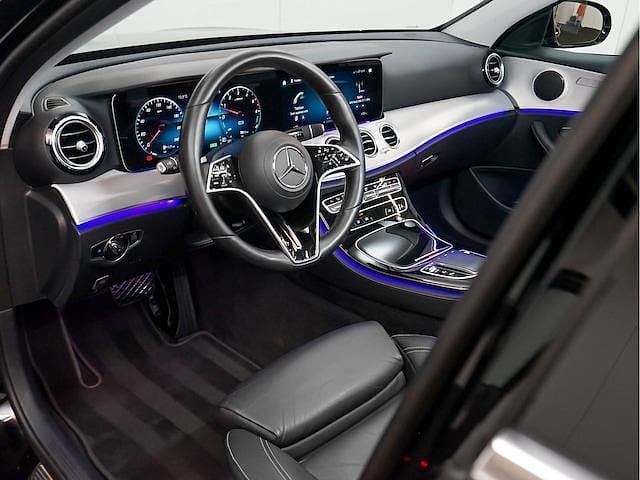 Occasion Mercedes E300 Avantgarde 2021 Zwart (metallic) Stationwagen