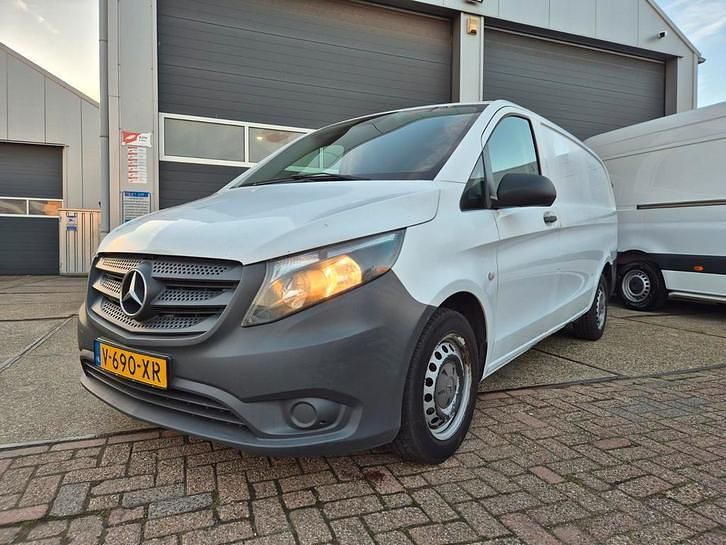 Gebruikt 2019 Mercedes Vito | € 9.250 (Duur) - Afbeelding 1/4