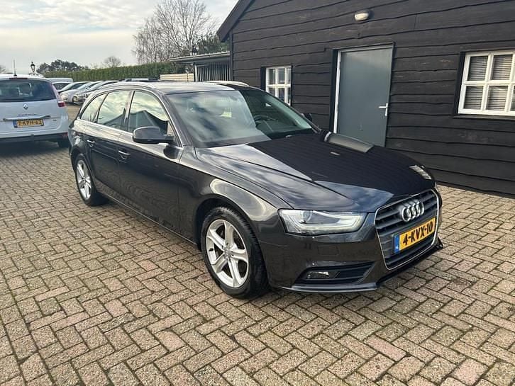 Occasion Audi A4 Business 170 PK (125 kW) 2013 Grijs Stationwagen