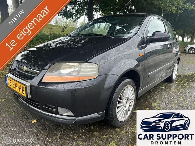 Zwart Gebruikt 2005 Chevrolet Kalos Hatchback | € 2.295 (Iets duurder) - Afbeelding 1/4