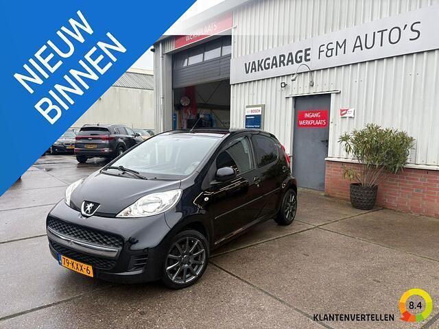 Zwart Gebruikt 2010 Peugeot 107 Hatchback | € 5.950 (Iets duurder) - Afbeelding 1/4