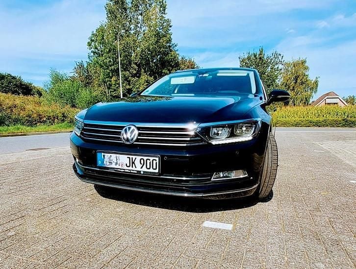 Occasion 2017 VW Passat Highline Stationwagen | € 13.500 (Goede deal) - Afbeelding 1/4