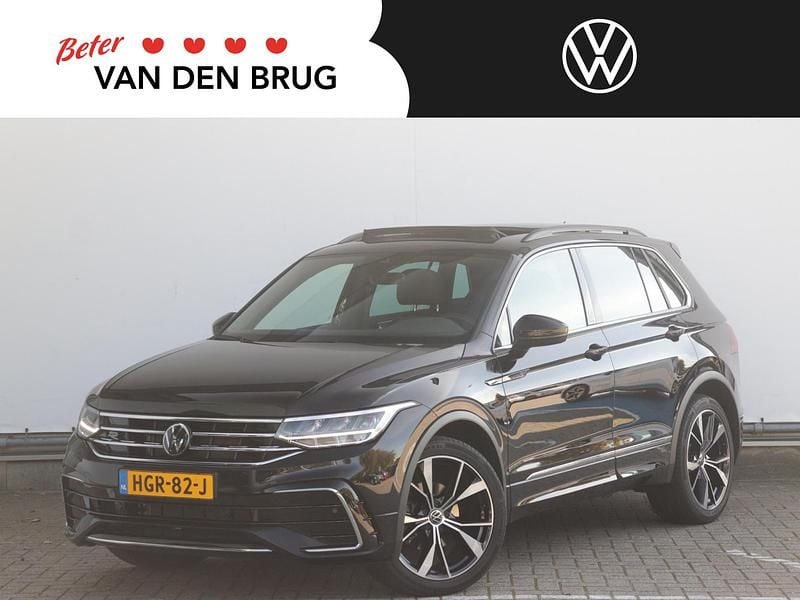 Zwart Gebruikt 2024 VW Tiguan R-line SUV | € 44.195 (Goede deal) - Afbeelding 1/3