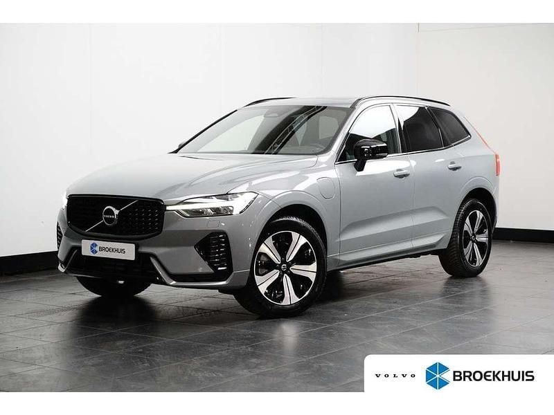 Grijs Gebruikt 2024 Volvo XC60 Plus SUV | € 59.900 - Afbeelding 1/4