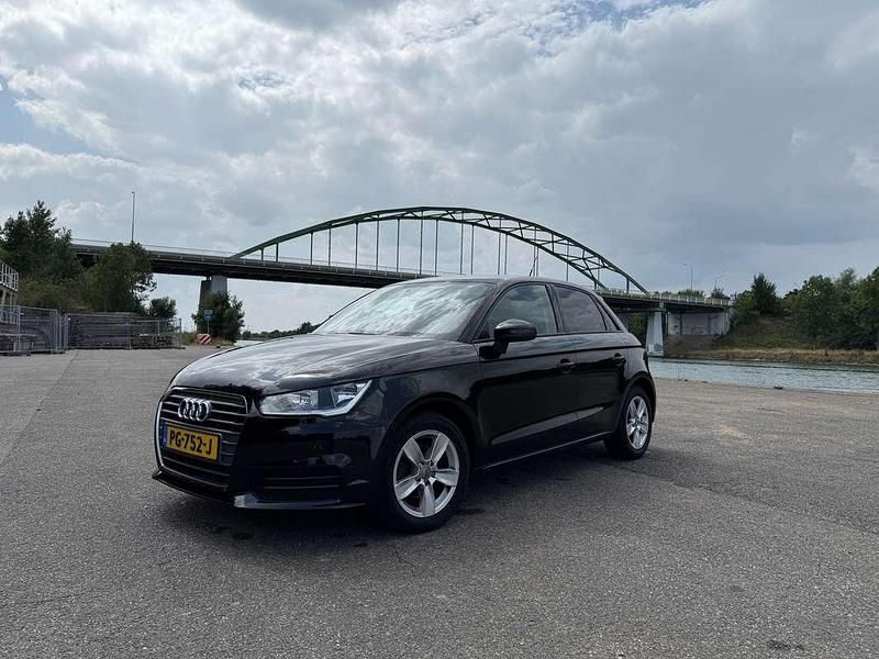 Zwart Gebruikt 2017 Audi A1 Sportback Proline Hatchback | € 14.499 (Eerlijke prijs) - Afbeelding 1/4
