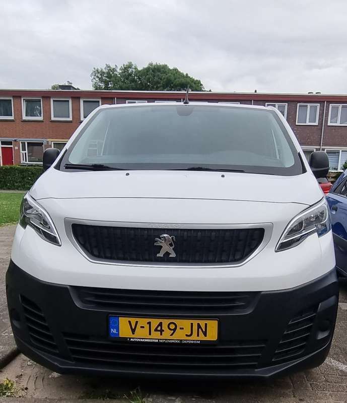 Wit Gebruikt 2017 Peugeot Expert Van | € 7.500 (Goede deal) - Afbeelding 1/4
