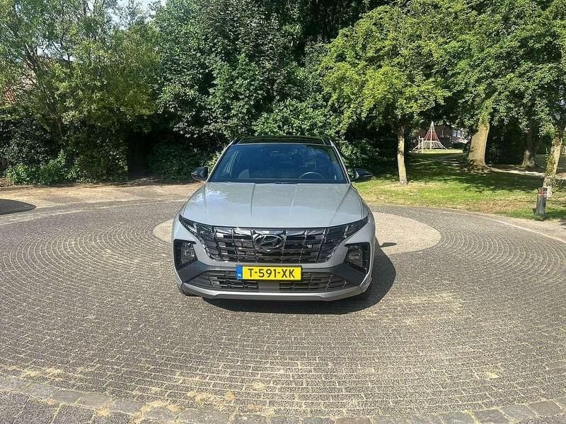 Grijs Gebruikt 2023 Hyundai Tucson N Line SUV | € 34.990 (Goede deal) - Afbeelding 1/4