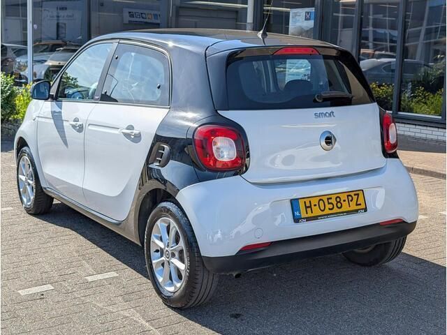 Occasion Smart ForFour Prime 71 PK (52 kW) 2017 Wit Hatchback