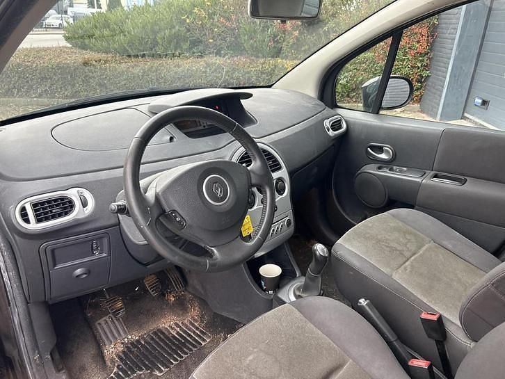 Occasion Renault Grand Modus Dynamique 86 PK (63 kW) 2010 Zwart MPV