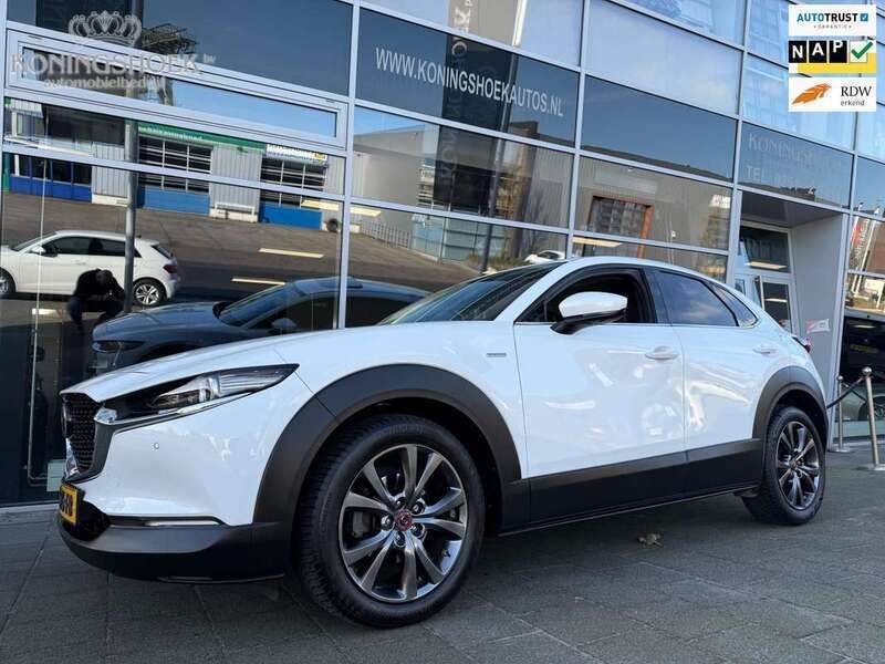 Wit, metallic lak Gebruikt 2021 Mazda CX-30 Edition SUV | € 22.950 (Eerlijke prijs) - Afbeelding 1/4
