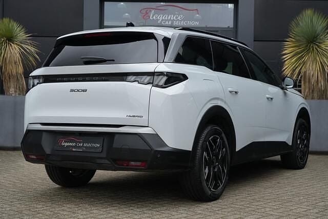 Occasion Peugeot 5008 Allure 136 PK (100 kW) 2025 Wit (metallic) SUV