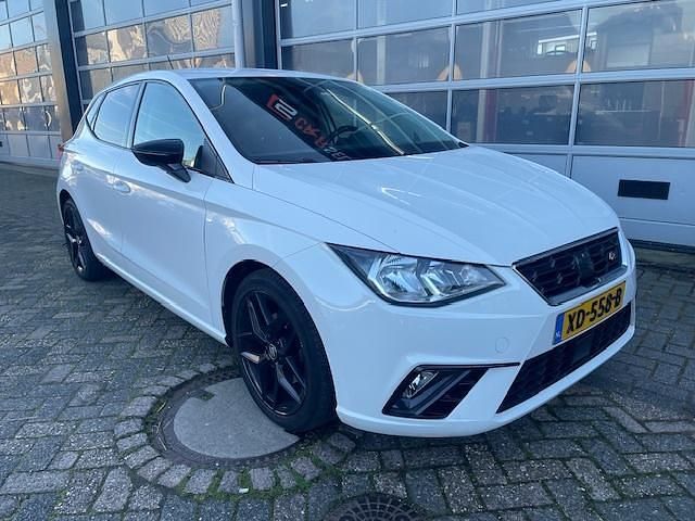 Occasion Seat Ibiza Business 116 PK (85 kW) 2018 Wit Hatchback