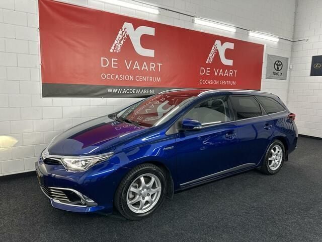 Blauw Gebruikt 2015 Toyota Auris Executive Stationwagen | € 13.950 (Iets duurder) - Afbeelding 1/4