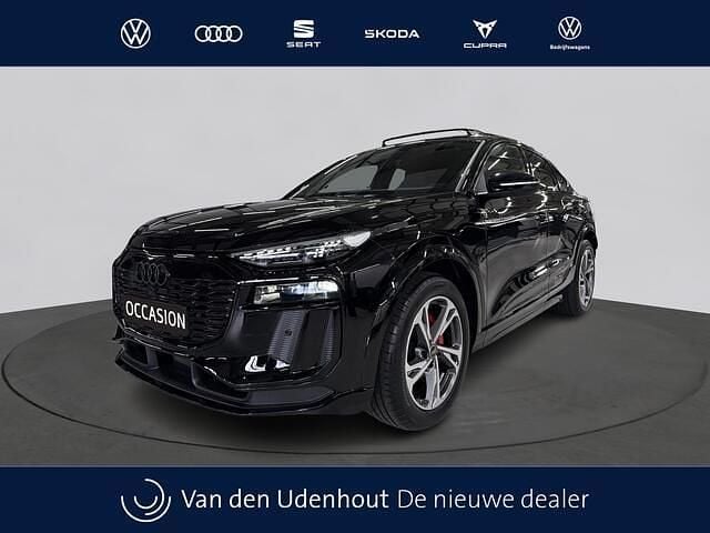 Zwart Occasion 2026 Audi Q6 Sportback e-tron SUV | € 72.990 - Afbeelding 1/3