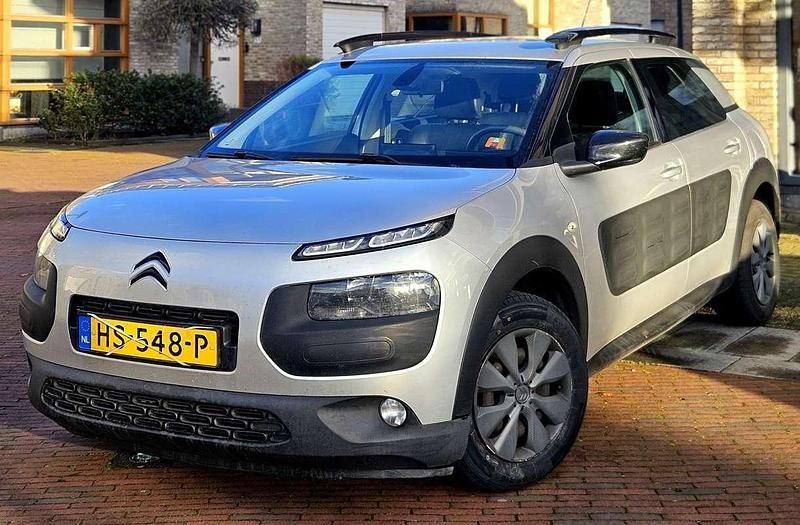 Zilver Gebruikt 2015 Citroën C4 Cactus Business Class Hatchback | € 5.950 (Eerlijke prijs) - Afbeelding 1/3