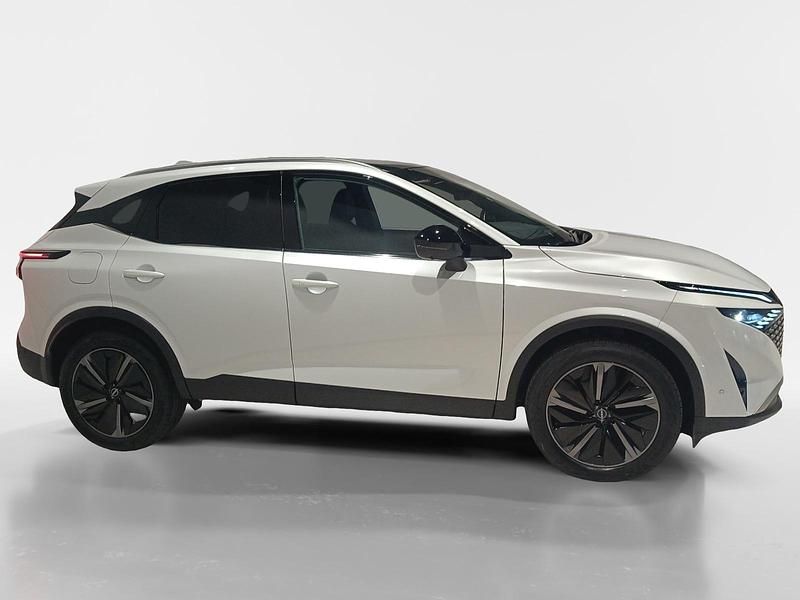 Nieuw Nissan Qashqai Tekna 206 PK (151 kW) 2025 Pearl white SUV