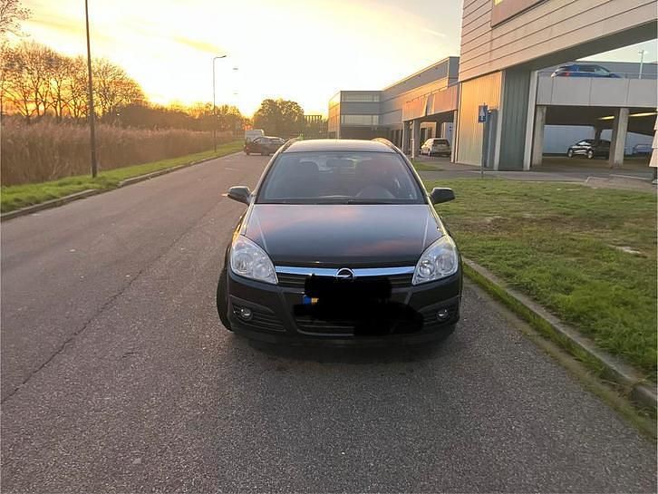 Gebruikt 2006 Opel Astra Stationwagen | € 995 (Super prijs) - Afbeelding 1/4
