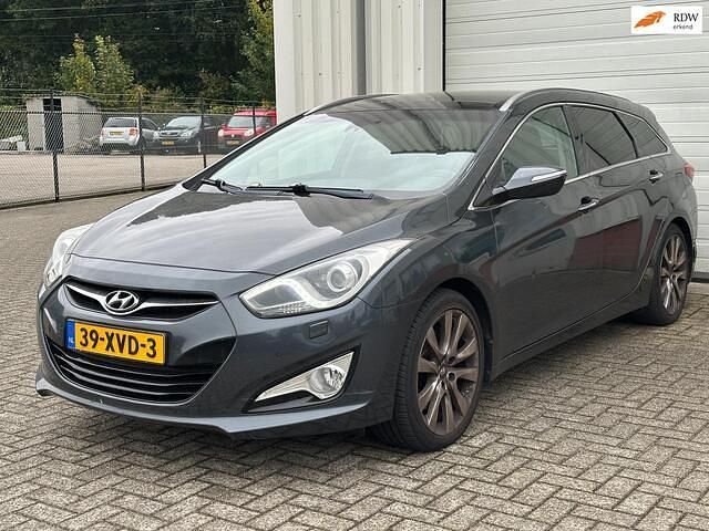 Grijs Gebruikt 2012 Hyundai i40 Stationwagen | € 3.245 - Afbeelding 1/4