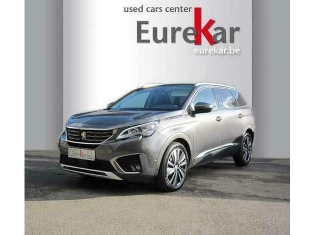 Grijs Occasion 2017 Peugeot 5008 Allure MPV | € 24.990 - Afbeelding 1/4