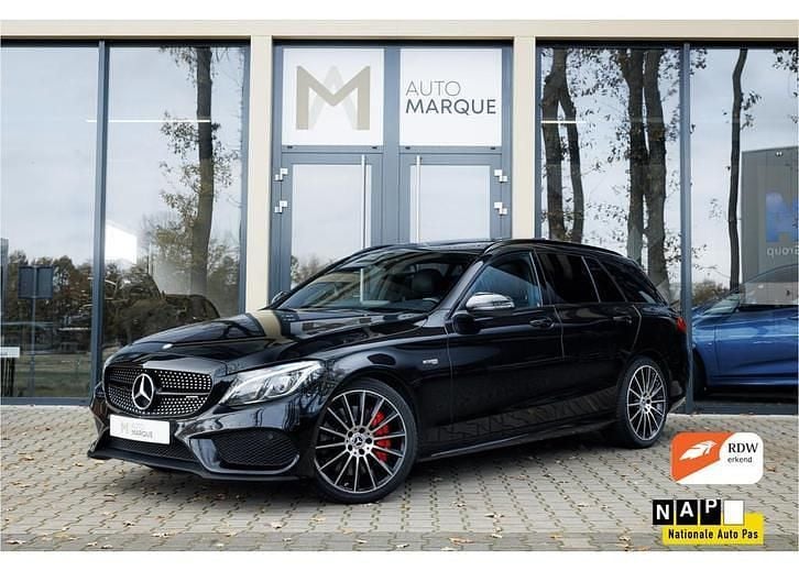 Zwart (metallic) Gebruikt 2017 Mercedes C43 AMG AMG Stationwagen | € 32.900 (Goede deal) - Afbeelding 1/4