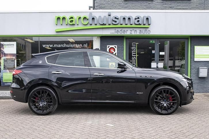 Occasion Maserati Levante 350 PK (257 kW) 2018 Zwart, metallic lak SUV