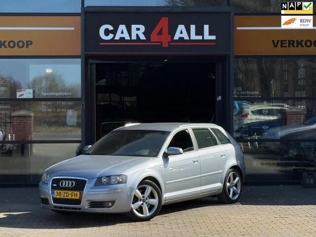 Grijs, metallic lak Gebruikt 2008 Audi A3 Sportback Ambition Hatchback | € 5.450 (Eerlijke prijs) - Afbeelding 1/4