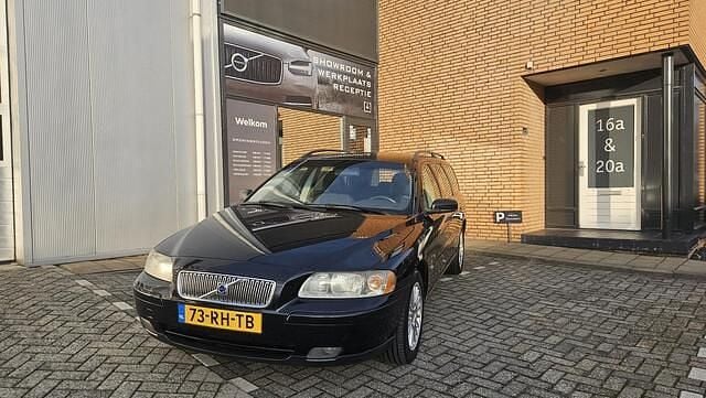 Occasion Volvo V70 Momentum 210 PK (154 kW) 2005 Zwart Stationwagen
