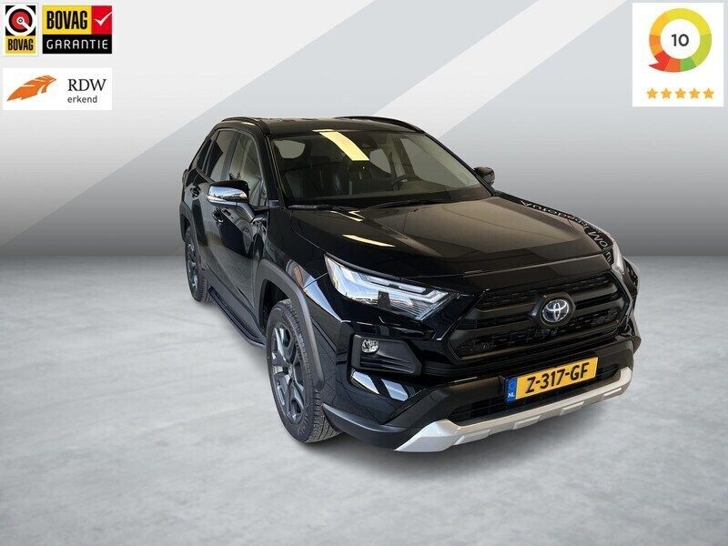 Zwart Gebruikt 2023 Toyota RAV4 SUV | € 47.950 (Eerlijke prijs) - Afbeelding 1/4