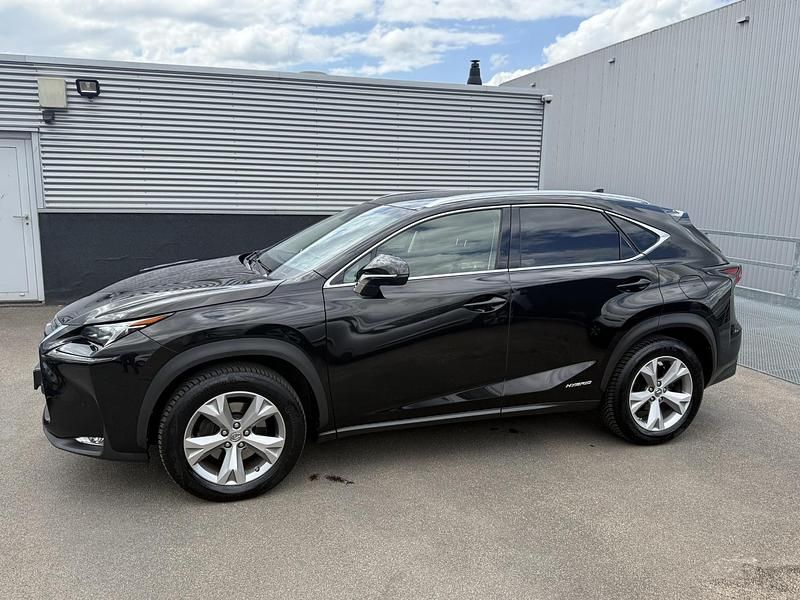 Occasion Lexus NX300h President Line 197 PK (144 kW) 2015 Zwart SUV