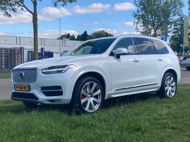 Wit Gebruikt 2016 Volvo XC90 Inscription SUV | € 25.900 (Duur) - Afbeelding 1/4