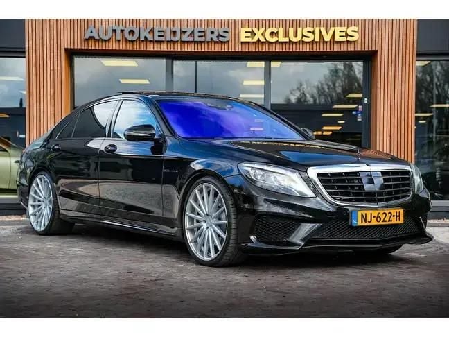 Zwart Gebruikt 2015 Mercedes S63 AMG AMG Sedan | € 59.900 (Eerlijke prijs) - Afbeelding 1/4