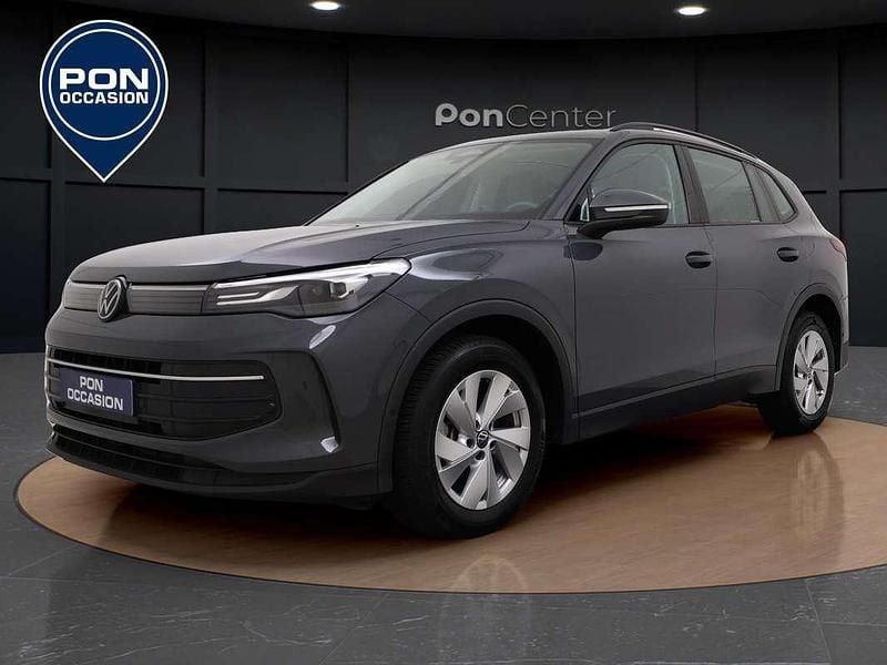 Grijs Gebruikt 2024 VW Tiguan Edition SUV | € 37.450 (Super prijs) - Afbeelding 1/3