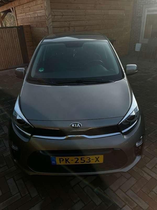 Brons Occasion 2017 Kia Picanto First Edition Hatchback | € 13.750 (Goede deal) - Afbeelding 1/4