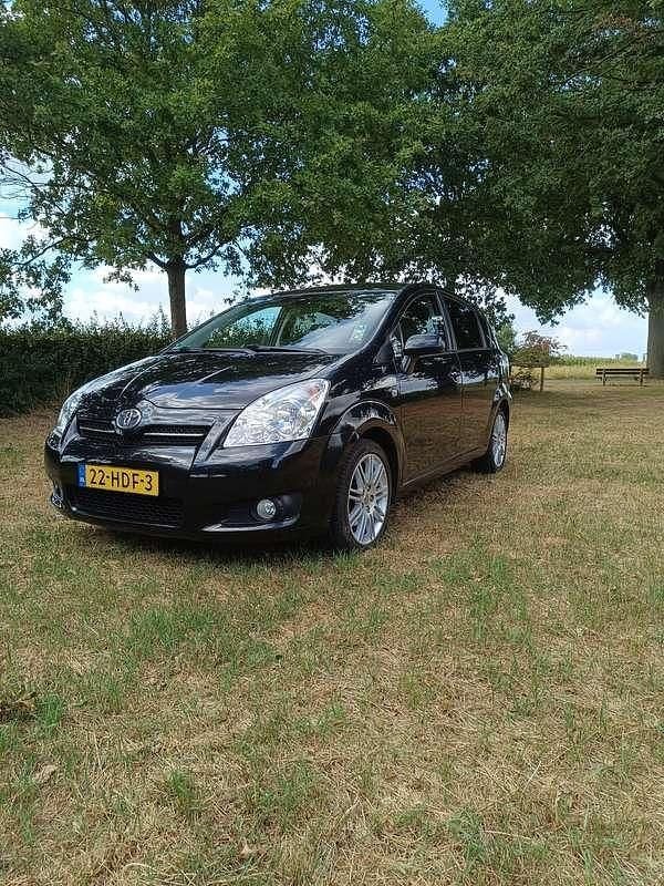 Zwart Gebruikt 2008 Toyota Corolla Verso Luna MPV | € 4.250 (Eerlijke prijs) - Afbeelding 1/4