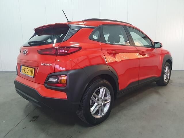 Occasion Hyundai Kona Comfort 120 PK (88 kW) 2020 Oranje (metallic) SUV