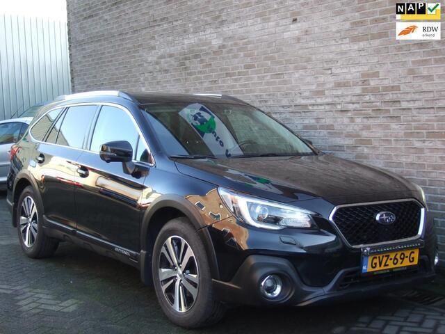 Zwart, metallic lak Gebruikt 2021 Subaru Outback Premium SUV | € 39.999 (Iets duurder) - Afbeelding 1/4