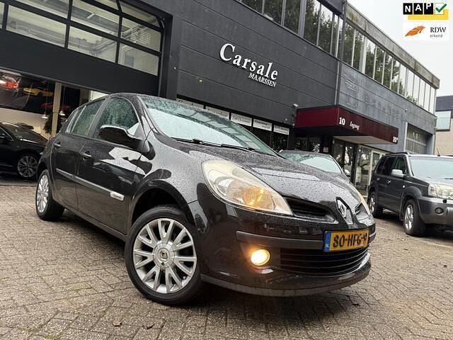 Zwart Gebruikt 2008 Renault Clio II Rip Curl Hatchback | € 1.650 (Goede deal) - Afbeelding 1/4