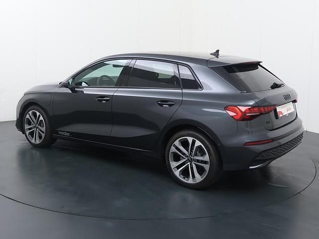 Nieuw Audi A3 Sportback Advanced 204 PK (150 kW) 2025 Grijs Hatchback