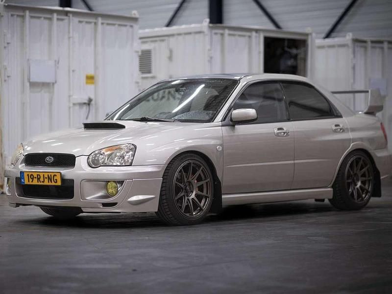 Zilver Gebruikt 2005 Subaru Impreza Sedan | € 18.000 (Eerlijke prijs) - Afbeelding 1/4