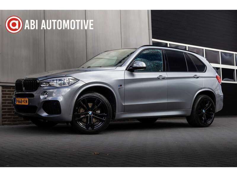 Grijs Gebruikt 2014 BMW X5 M M Sport SUV | € 32.945 - Afbeelding 1/4