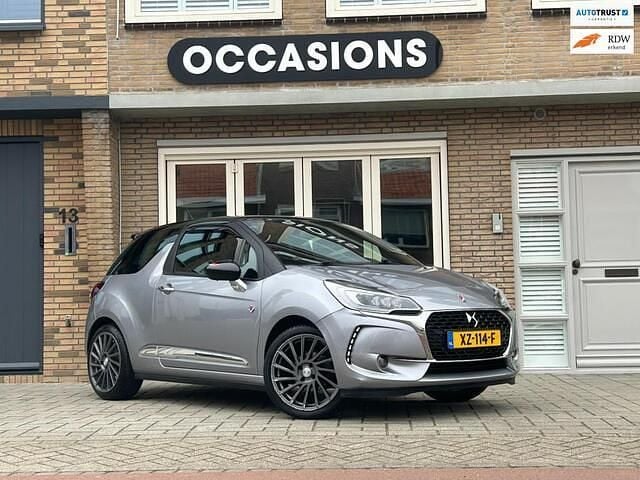 Occasion DS Automobiles DS3 Performance 110 PK (80 kW) 2019 Grijs (metallic) Hatchback