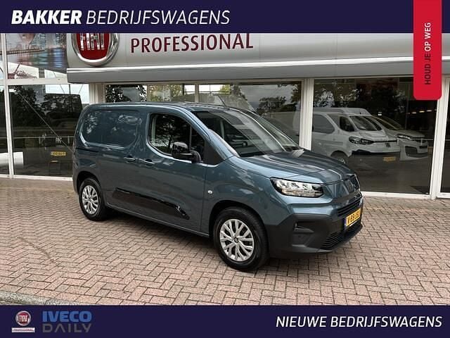 Blauw Gebruikt 2024 Fiat e-Doblò MPV | € 23.950 (Super prijs) - Afbeelding 1/4