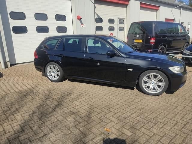 Occasion BMW 330 M Sport 2007 Zwart (metallic) Stationwagen