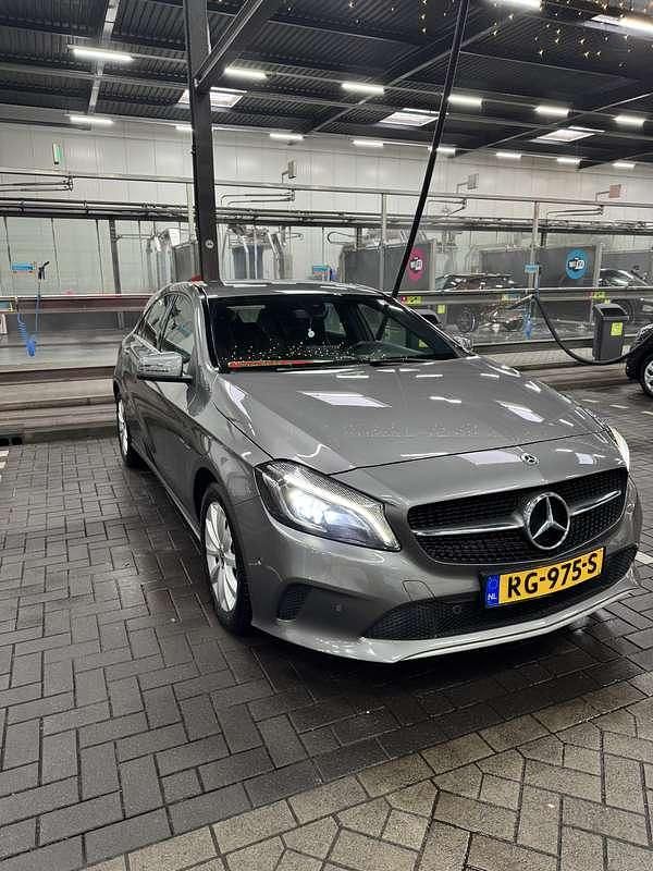Occasion Mercedes A160 Ambition 102 PK (75 kW) 2017 Grijs Hatchback