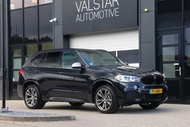 Zwart Gebruikt 2014 BMW X5 Executive SUV | € 27.950 (Eerlijke prijs) - Afbeelding 1/4