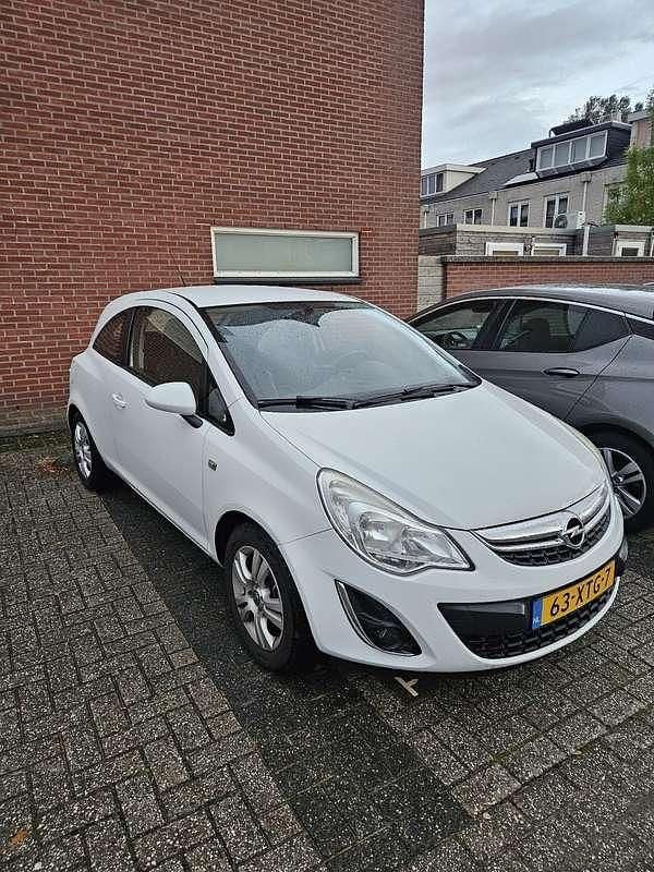 Occasion Opel Corsa Edition 86 PK (63 kW) 2012 Wit MPV