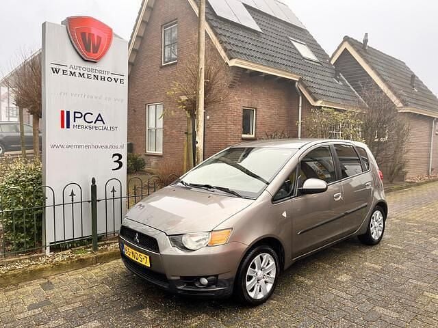 Occasion Mitsubishi Colt Edition 97 PK (71 kW) 2010 Grijs (metallic) Hatchback